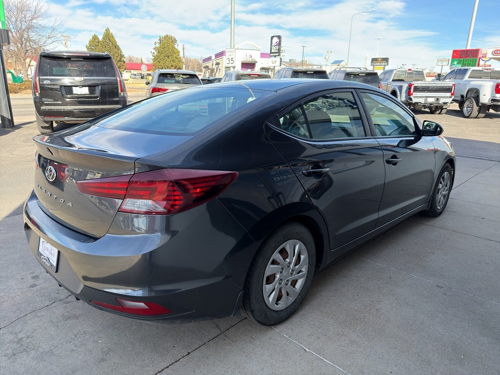 2020 Hyundai Elantra SE