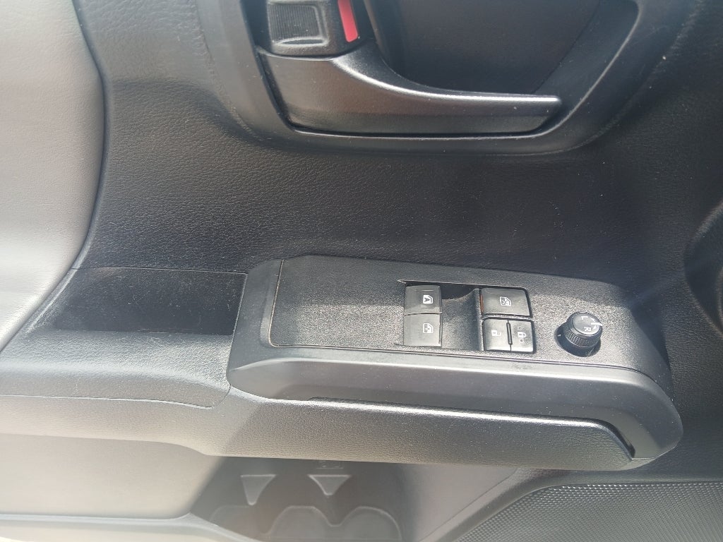 2019 Toyota Tacoma SR