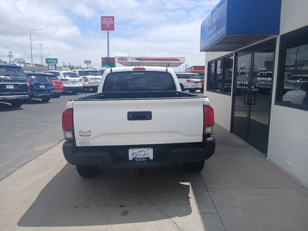 2019 Toyota Tacoma SR
