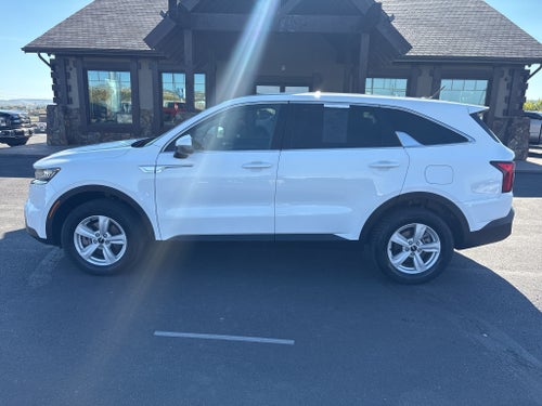 2022 Kia Sorento LX