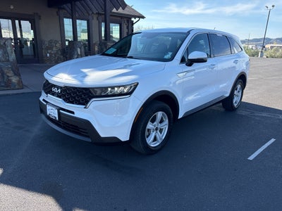 2022 Kia Sorento LX