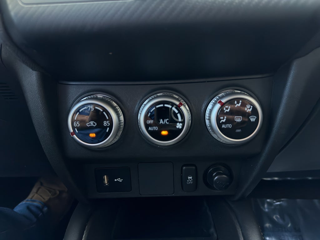 2023 Mitsubishi Outlander Sport ES