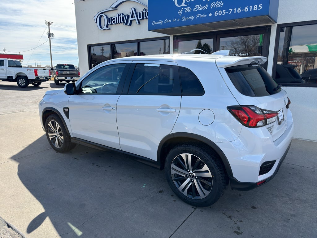 2023 Mitsubishi Outlander Sport ES