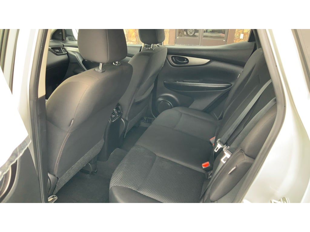 2021 Nissan Rogue Sport SV