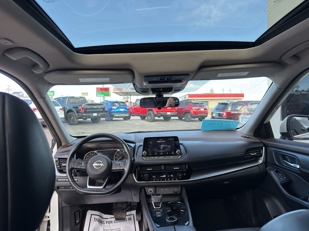 2022 Nissan Rogue SV