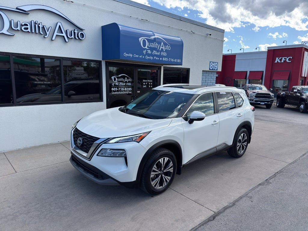 2022 Nissan Rogue SV