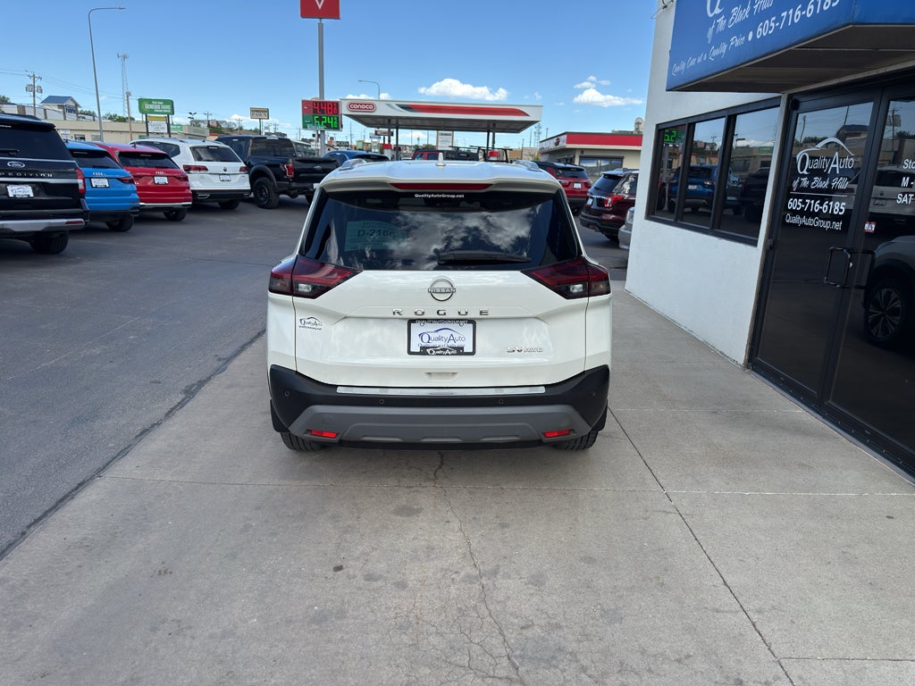 2022 Nissan Rogue SV