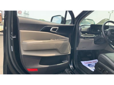 2025 Kia Carnival LXS