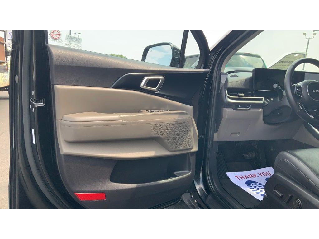 2025 Kia Carnival LXS