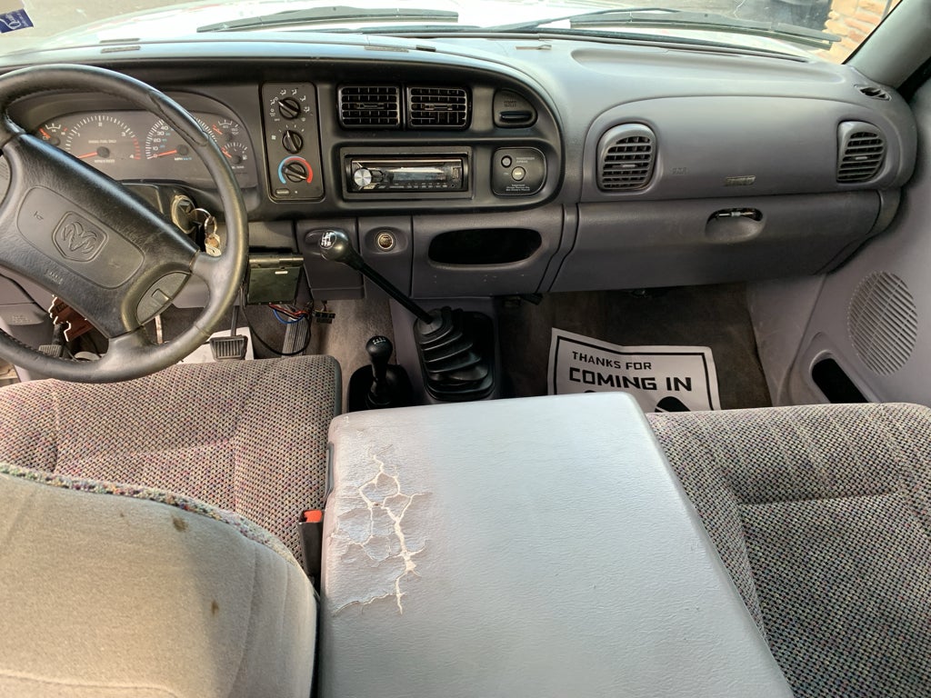 1998 Dodge Ram Pickup Base