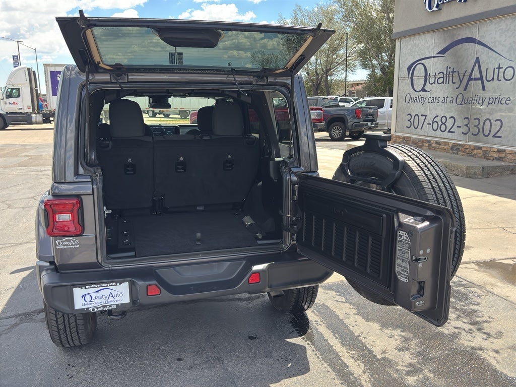 2025 Jeep Wrangler Sahara