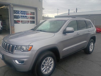 2020 Jeep Grand Cherokee Laredo E