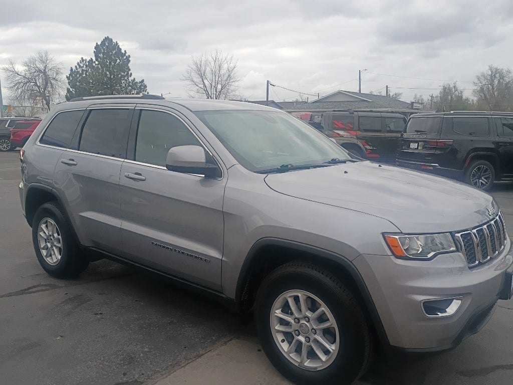 2020 Jeep Grand Cherokee Laredo E