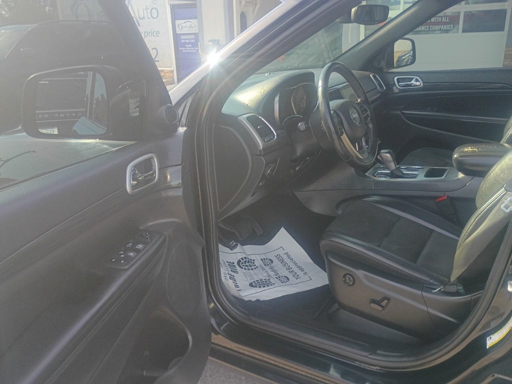 2019 Jeep Grand Cherokee Altitude