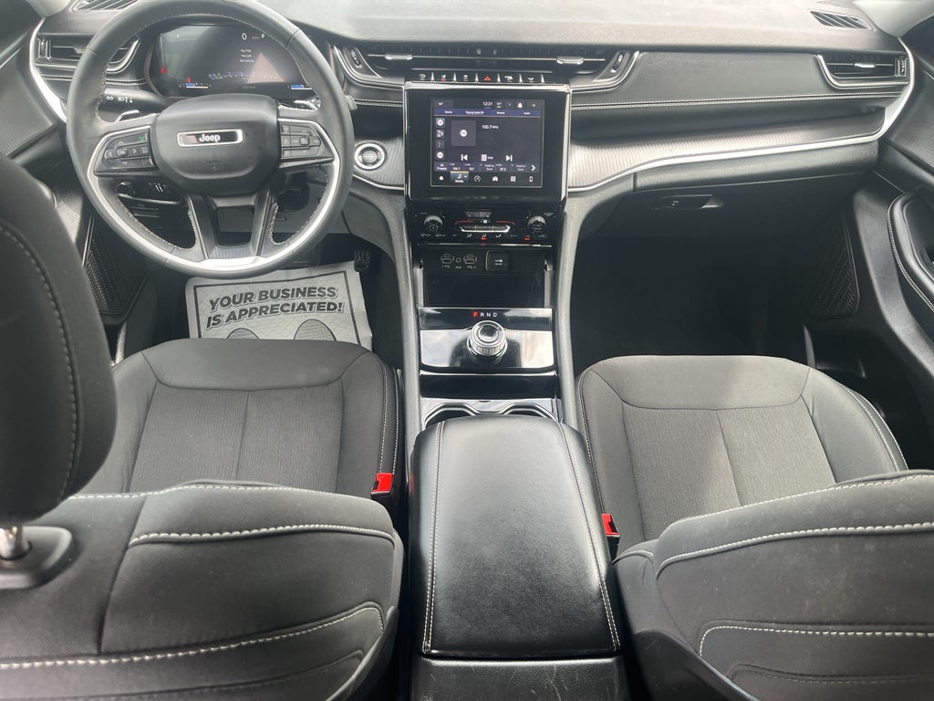 2023 Jeep Grand Cherokee Laredo