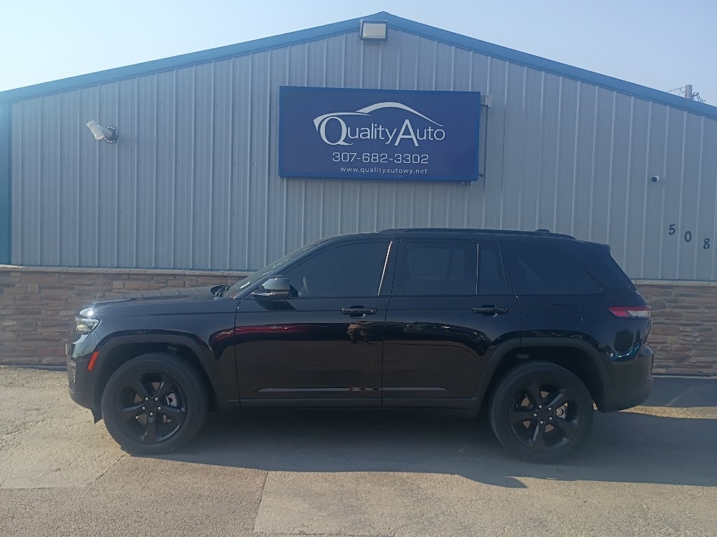 2023 Jeep Grand Cherokee Altitude
