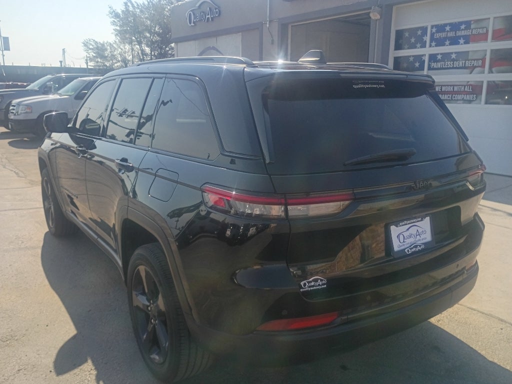 2023 Jeep Grand Cherokee Altitude