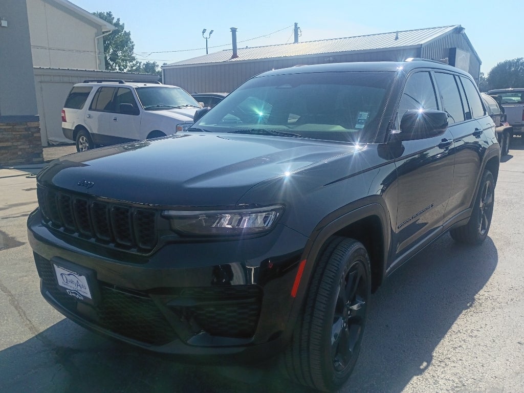 2023 Jeep Grand Cherokee Altitude