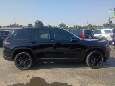 2023 Jeep Grand Cherokee Altitude