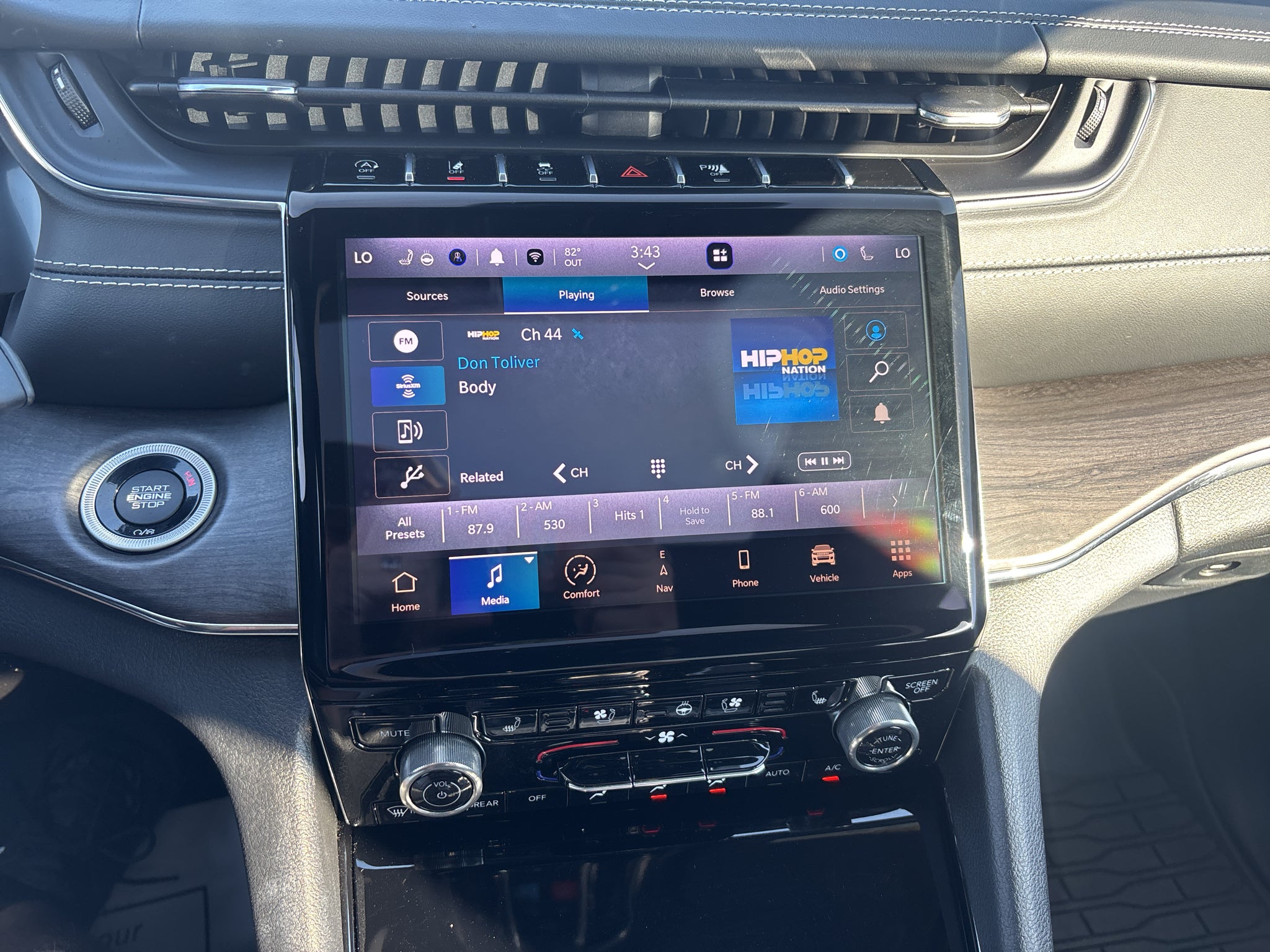 2023 Jeep Grand Cherokee Overland