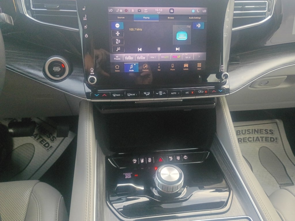 2023 Jeep Wagoneer Series II