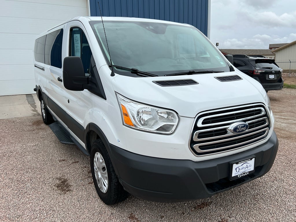 2017 Ford Transit Wagon XL