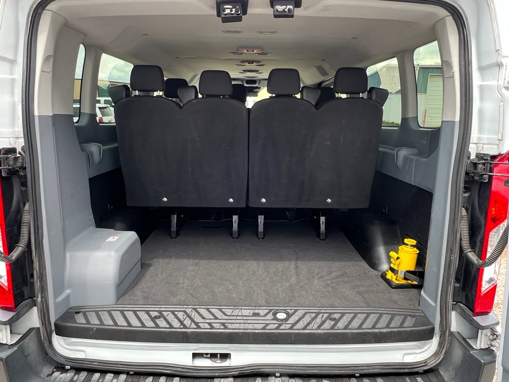 2017 Ford Transit Wagon XL