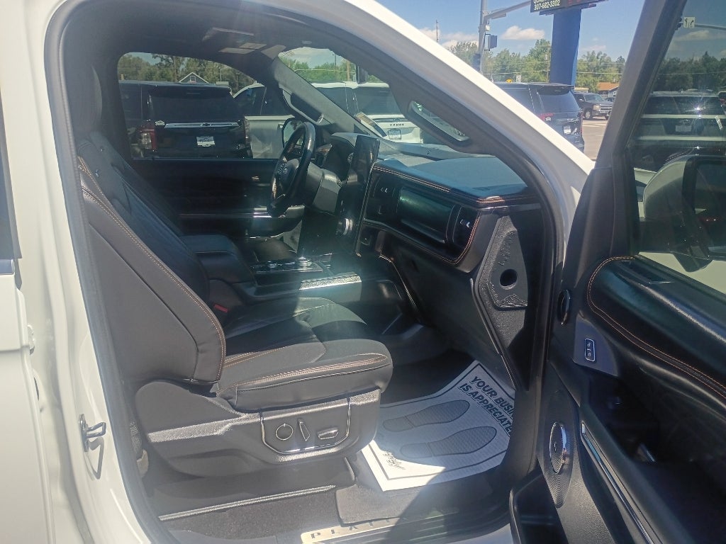 2023 Ford Expedition Platinum