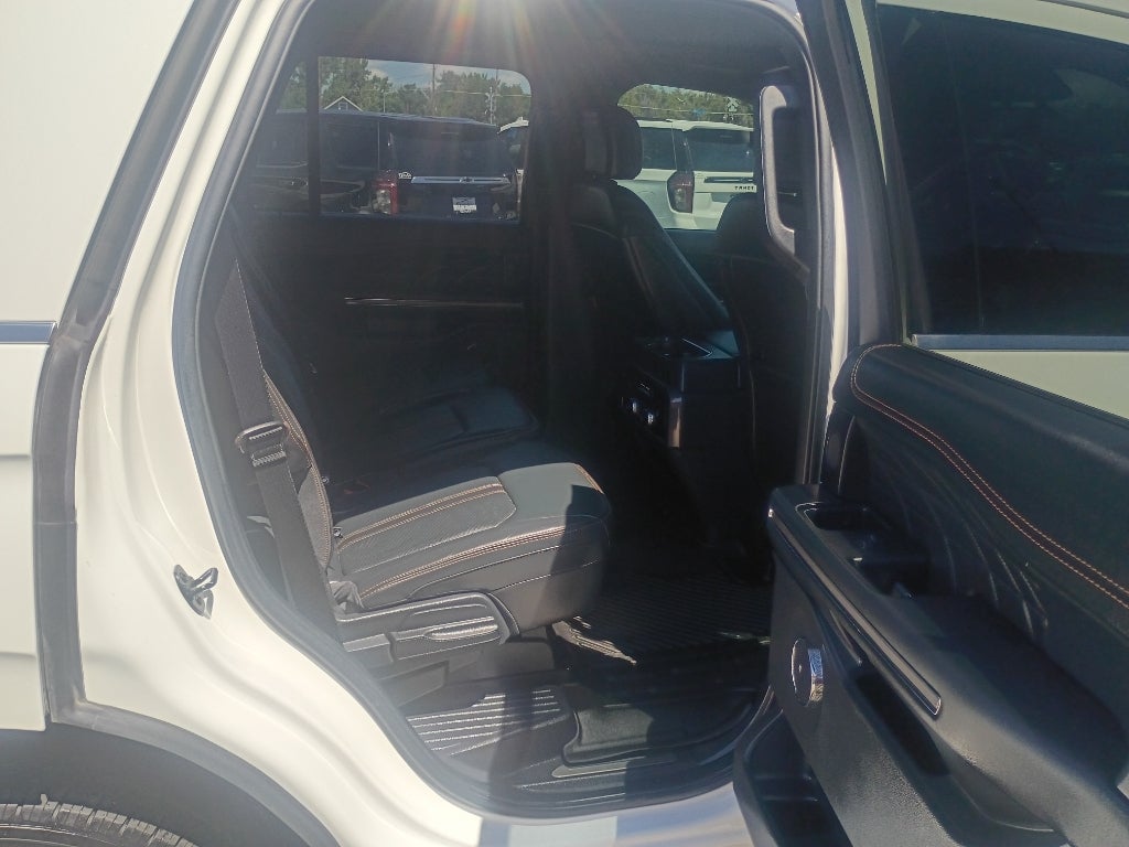 2023 Ford Expedition Platinum