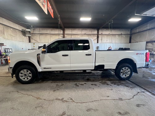 2024 Ford F-350 XLT
