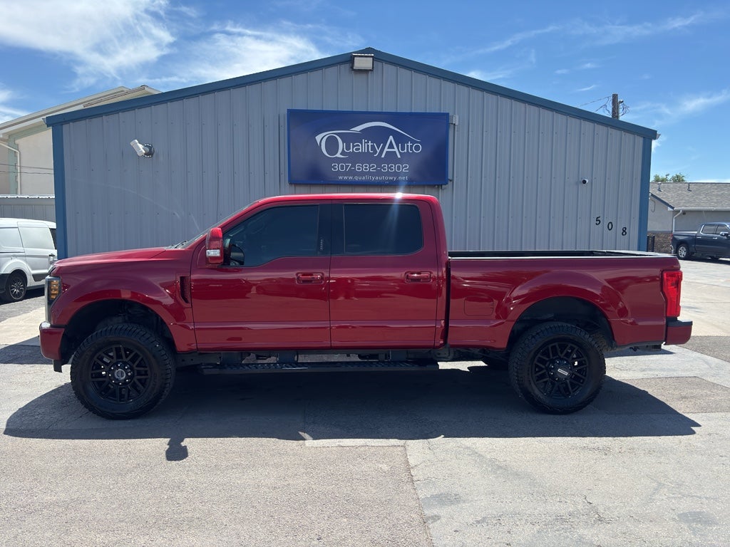 2019 Ford F-350 Lariat 4x4 Crew Cab 160 in SRW's photo