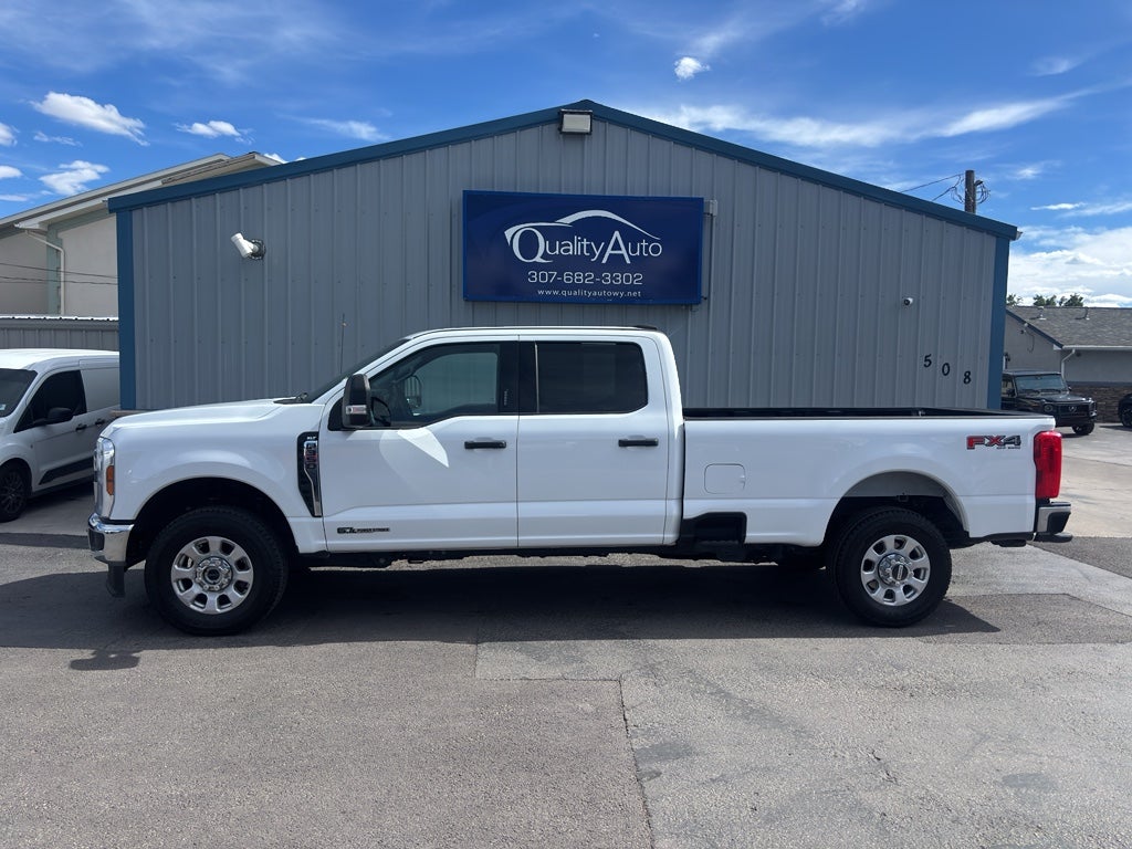 2024 Ford F-350 XLT