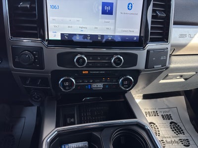 2022 Ford F-350 LARIAT