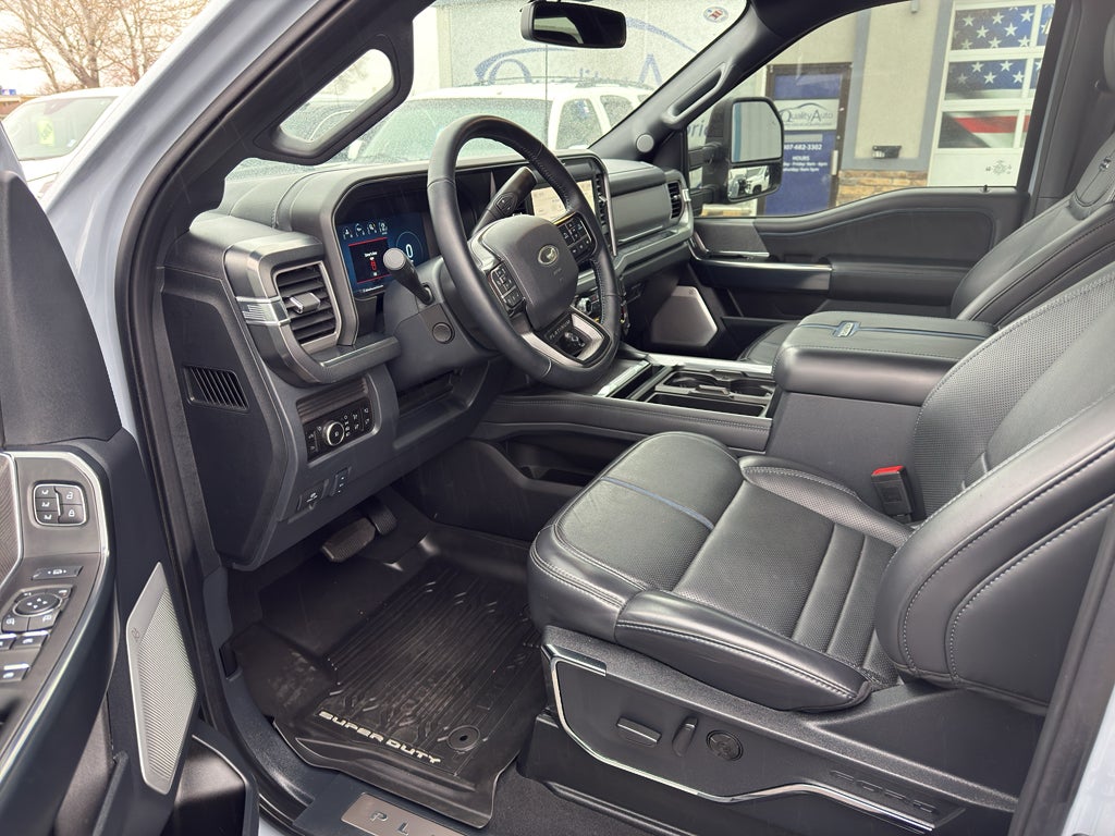 2025 Ford F-450 Platinum