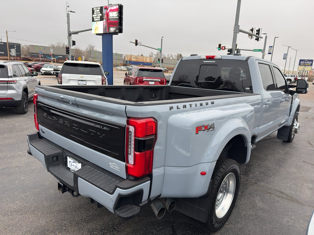 2025 Ford F-450 Platinum