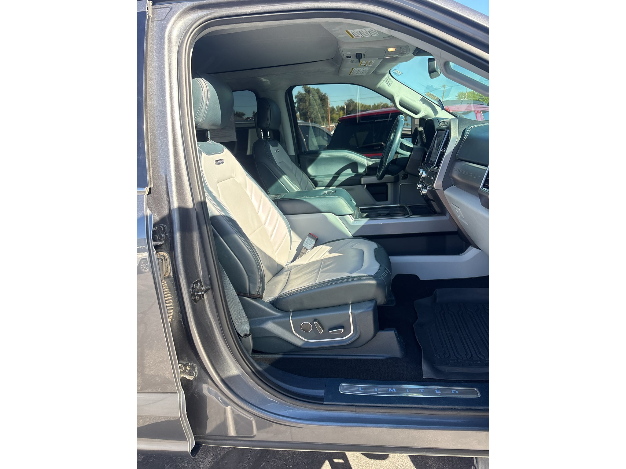 2022 Ford F-450 Limited
