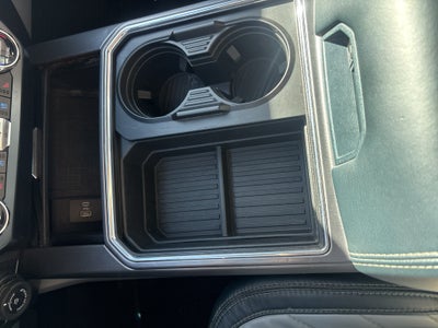 2022 Ford F-450 Limited