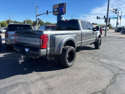 2022 Ford F-450 Limited