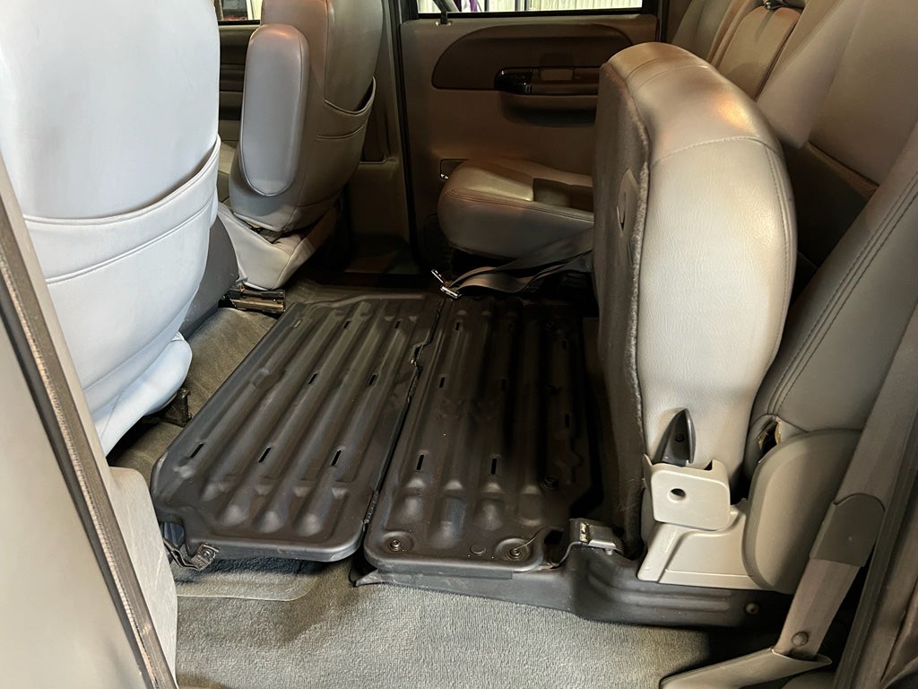 2004 Ford F-350 Base