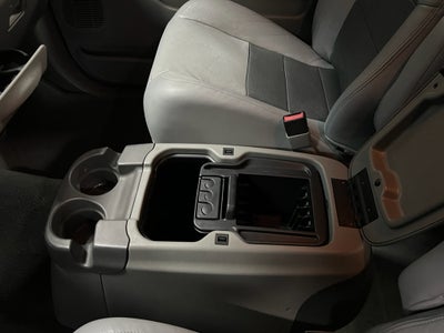 2004 Ford F-350 Base