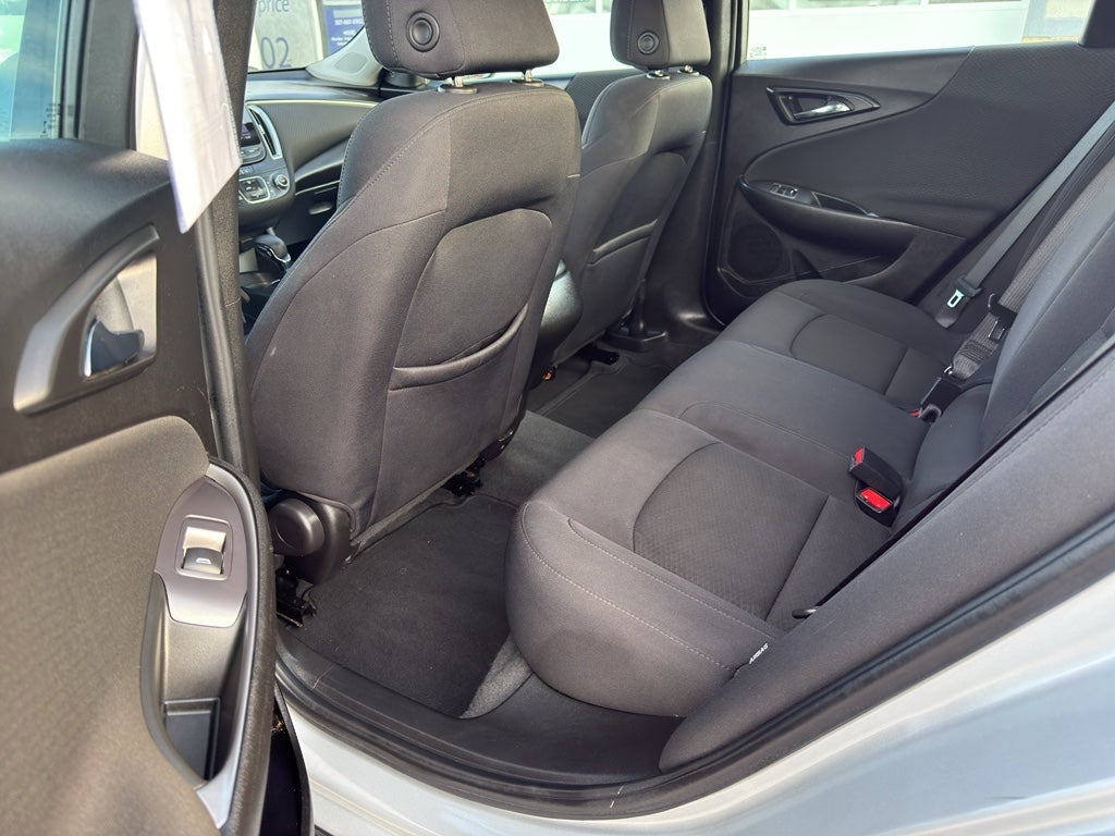 2022 Chevrolet Malibu LS