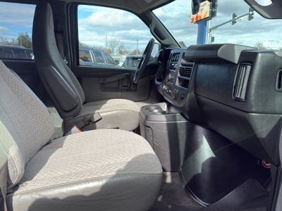 2018 Chevrolet Express LT