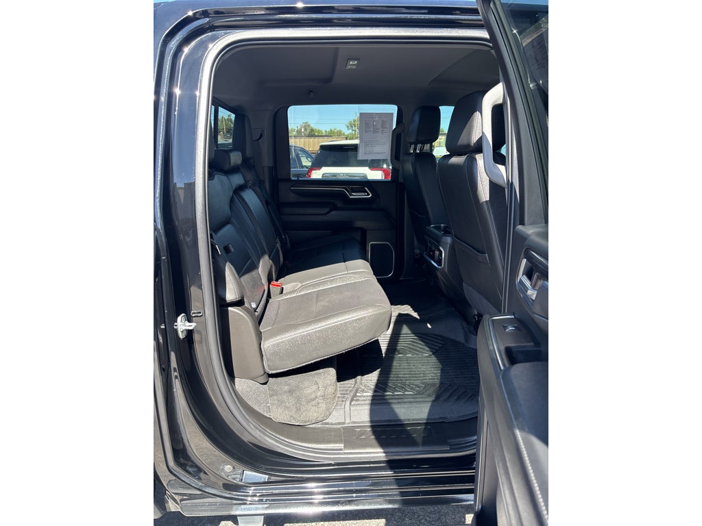 2025 Chevrolet Silverado LTZ