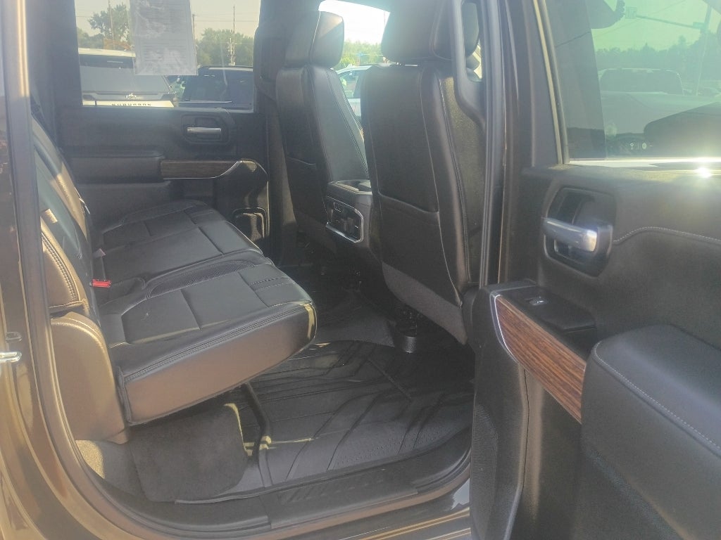 2021 Chevrolet Silverado High Country