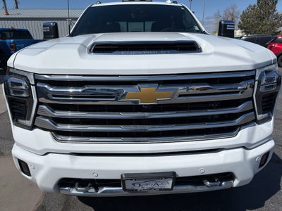 2024 Chevrolet Silverado High Country