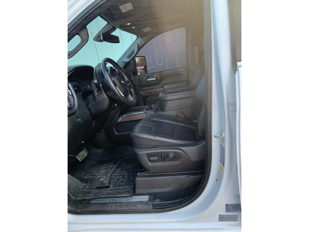 2022 Chevrolet Silverado High Country