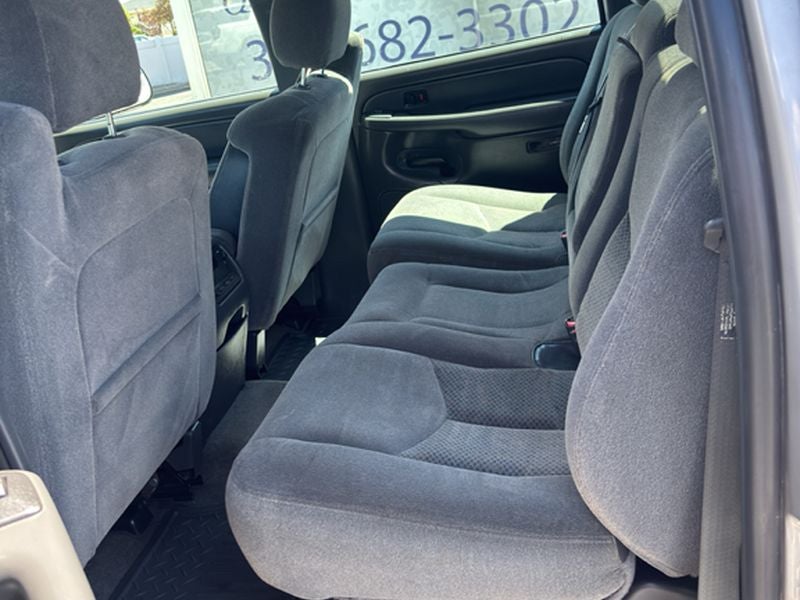 2005 Chevrolet Silverado DRW LS