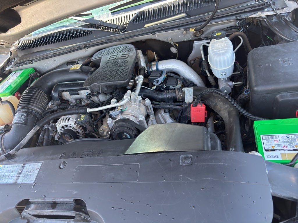 2005 Chevrolet Silverado DRW LS