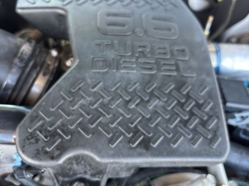 2005 Chevrolet Silverado DRW LS