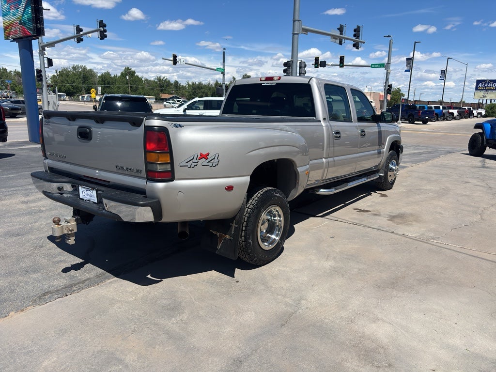 2005 Chevrolet Silverado DRW LS